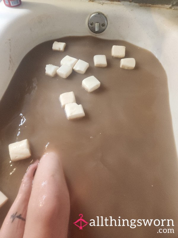 Hot Coco Bath Water