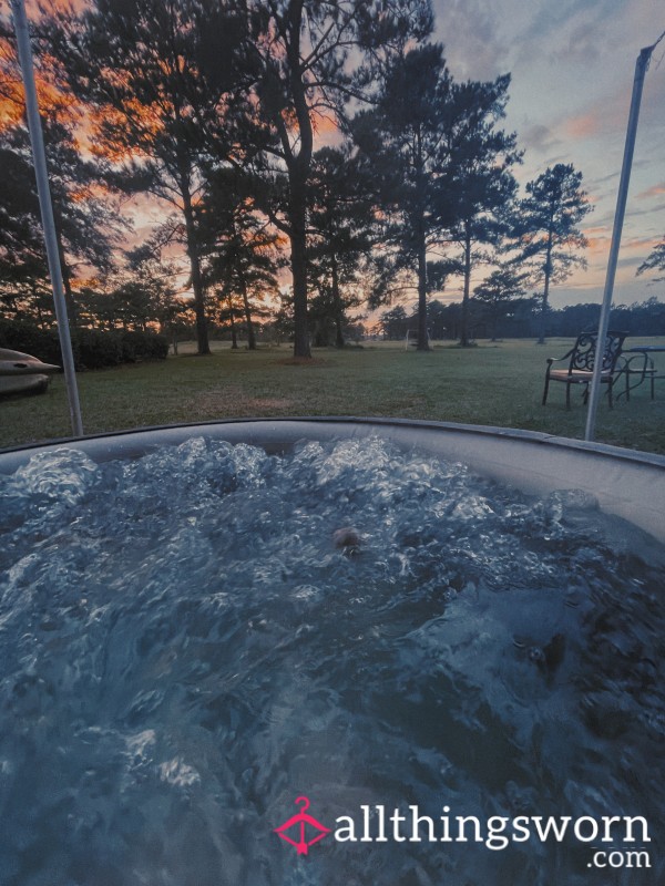 Hot Tub Toes