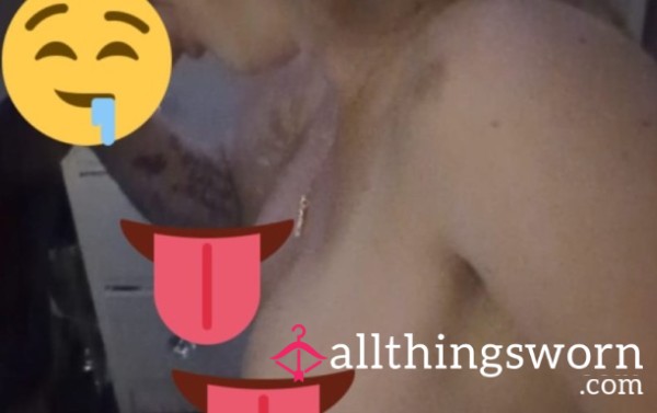 Im Topless Licking And Sucking My Husband Till He C*ms Hard In My Mouth 5.26 Video 💦💦🥵🥵 Watch Till The End I Give A Close Up Of His C*m In My Mouth, Dribble And Suck It Back In 🥵