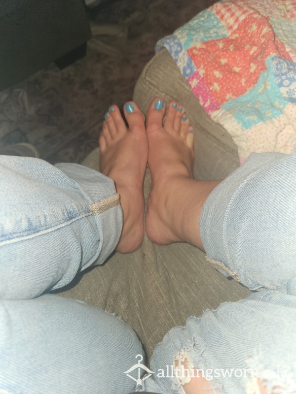 Jacking Hubby Off With My Feet Until He C*ms!💦 Video 1