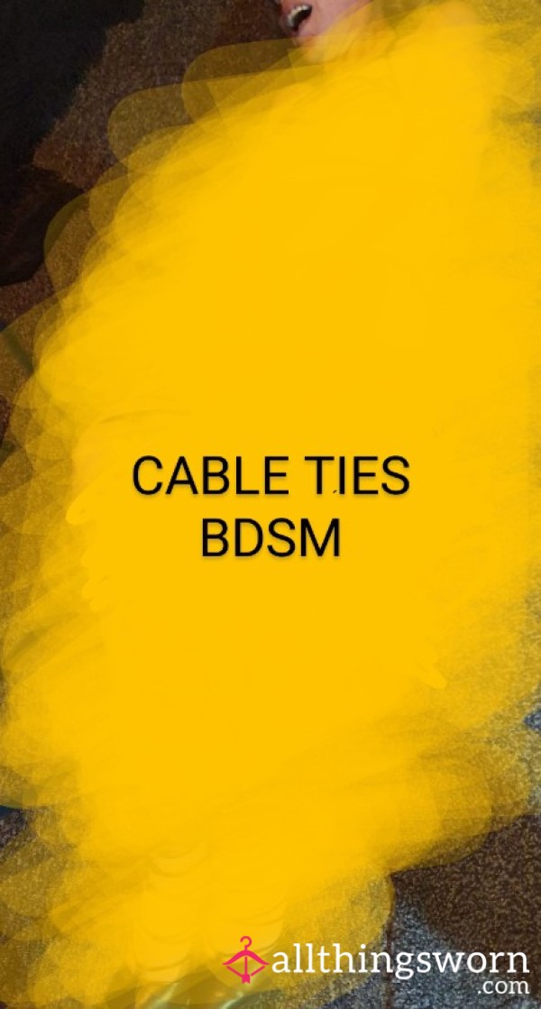 Kink. Cable Ties