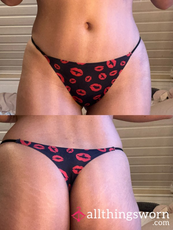 Kiss Thong