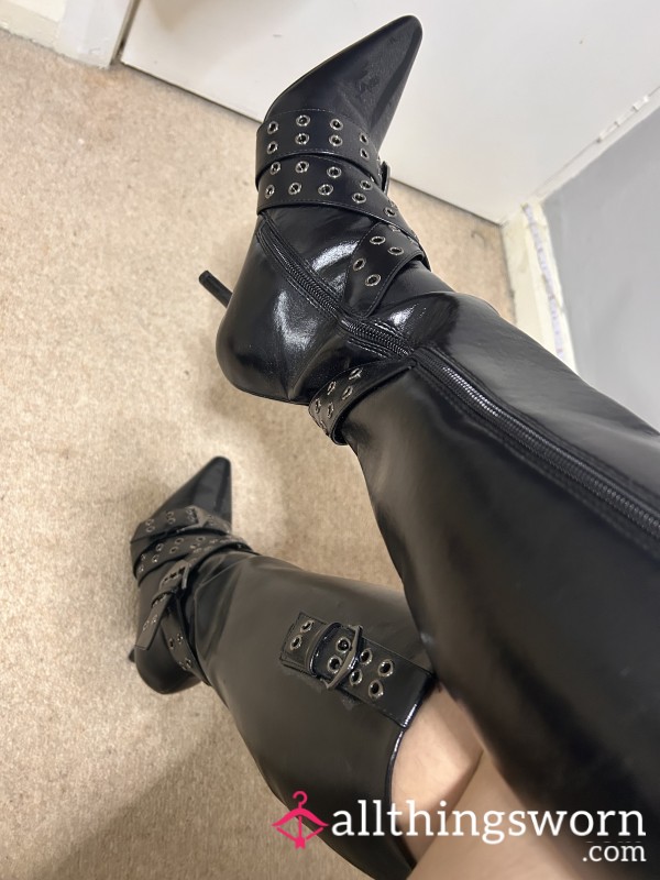 Knee High S**y Belted Boots