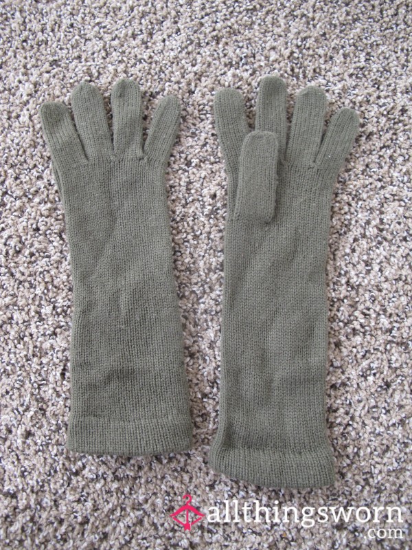 Knit Gloves