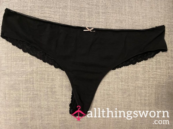 LACE BACK PLUS SIZE THONG WITH CUTE LITTLE PINK BOW