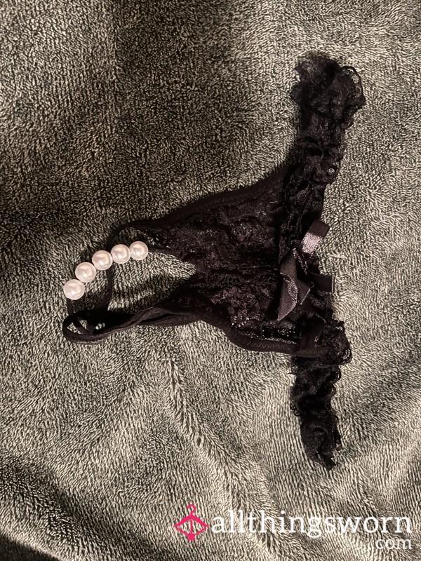 Lacy, Ruffled, Pearl Thong