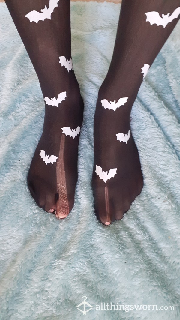 Laddered Bat Tights 🦇