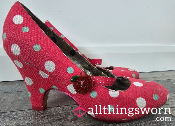 Ladies Extremely Well Worn And Stained Red Spotty Summer Heel Shoes For You Foot Fetish Slaves, Lovely Amount Of Dirty Staining