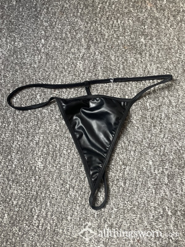 Latex Thong