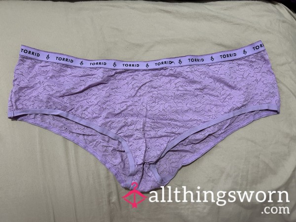 ~LAVENDER PURPLE SEE-THRU LACE CHEEKY PANTY~