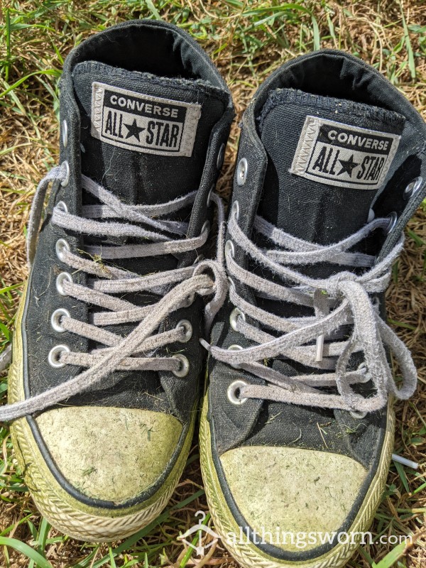 Lawn/yard Converse