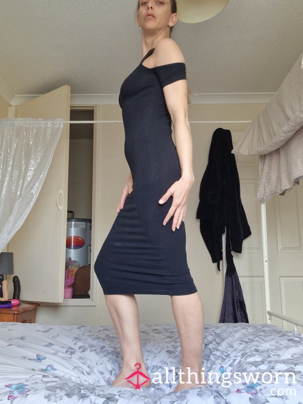 LBD My Old Stretchy S**y Little Black Dress 🖤