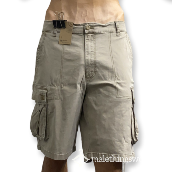 Lee Men’s Beige Cargo Shorts Size 34