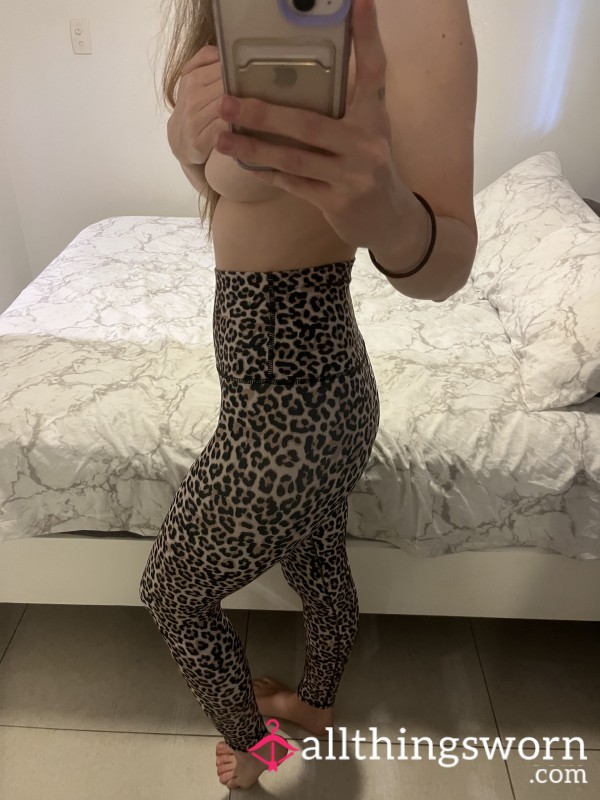 Leopard Print Gym Tights