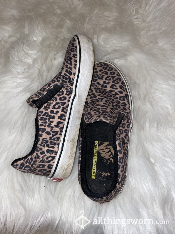 Leopard Vans