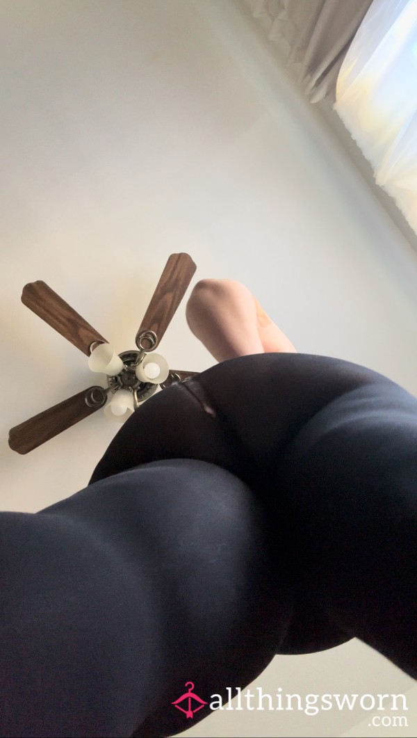 Giantess Let Me Sit On Your Face - POV