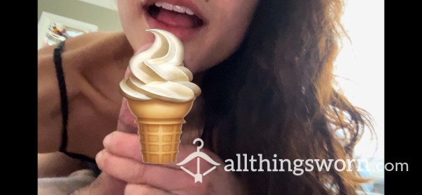 Licking My Husband’s C*ck👅🍆