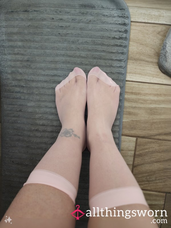 Light Pink Nylon Socklets