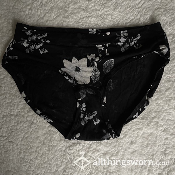 *SALE*  WORN NEW Black And White Flor*l Panties *48 HR WEAR*