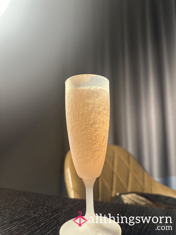 Lipstick Prosecco