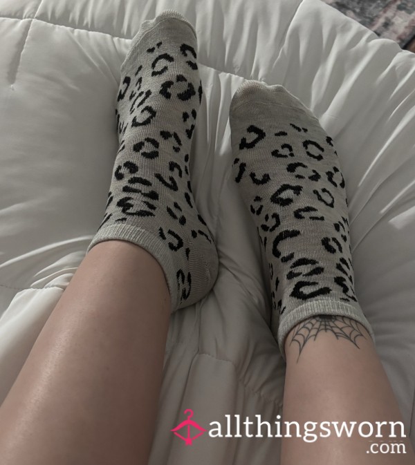 Little Grey Cheetah Ankle Sockies