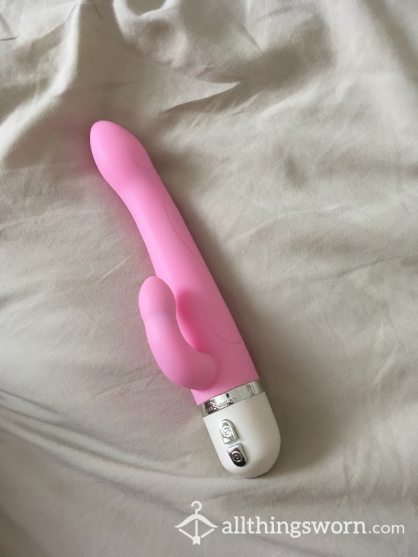 LittleMissFantasy’s Vibrator