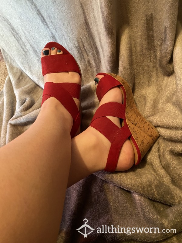 Looking For Some S**y Heels? I Have Just What You Need. 😘