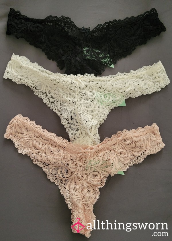 Lovely Lace Thongs 🩷