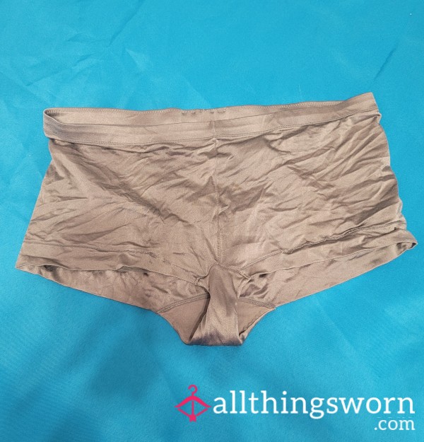 Maidenform Silver Satin Shortie Boyshort Panties 9/2XL – Well Loved – Cotton Gusset – US Shipping Included