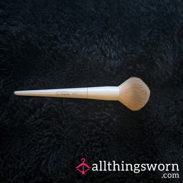 Makeup Brush