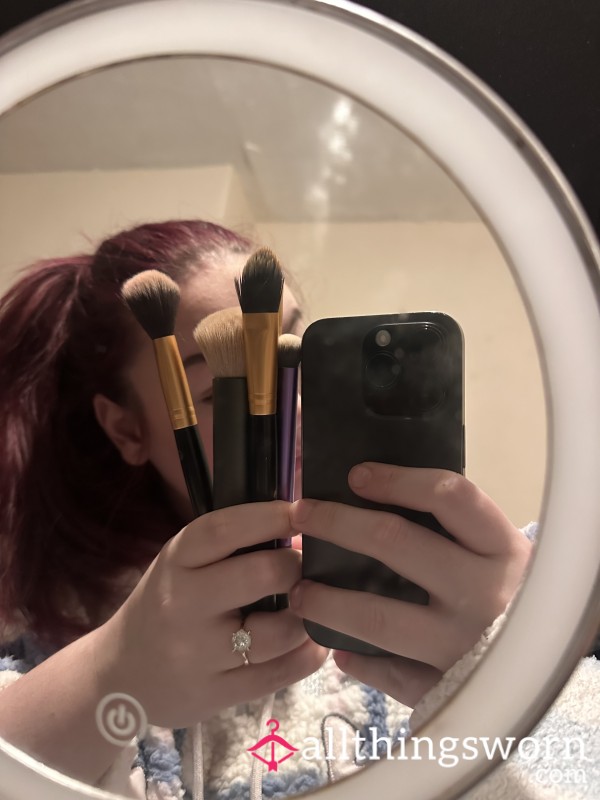 Makeup Brushes