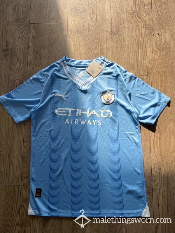 Manchester City Top (cla**ic) - Custom Offers Available As Bonus💦🥵