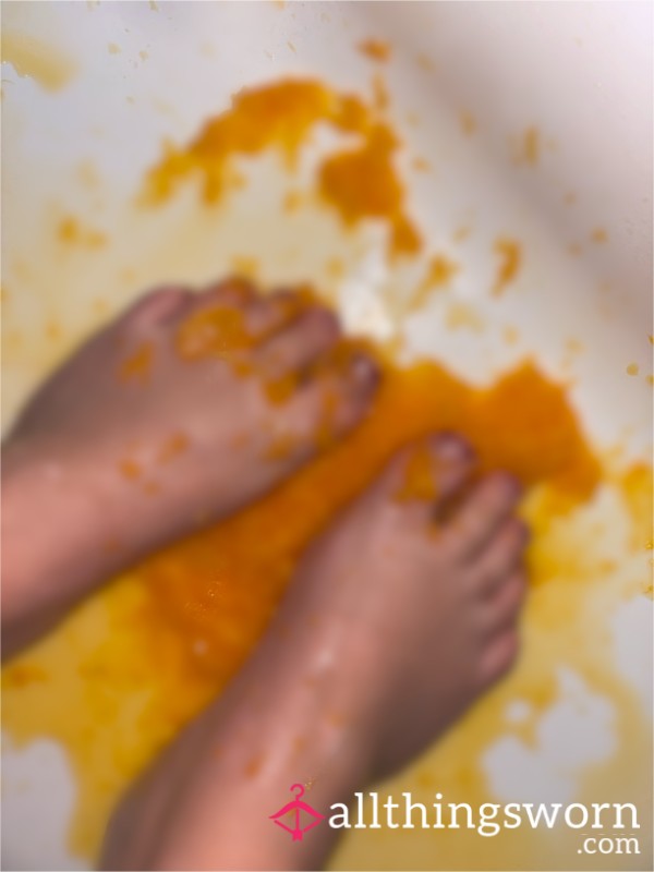 Mandarin Foot Play🍊Up Close And Personal🧡