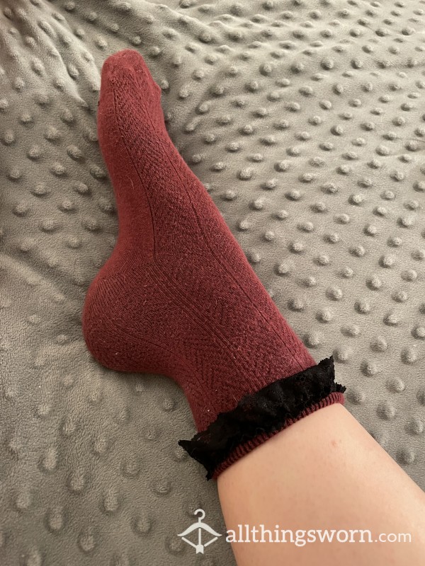 Maroon/Black Lace Doc Marten Thin Cotton Crew Socks ❣️