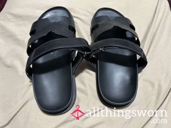 Meaty Soles In Black Rubber Slide On Sandals