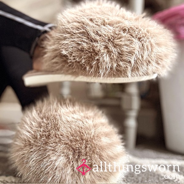 Mega Faux Fur Fluff Korean Style Slippers (large)