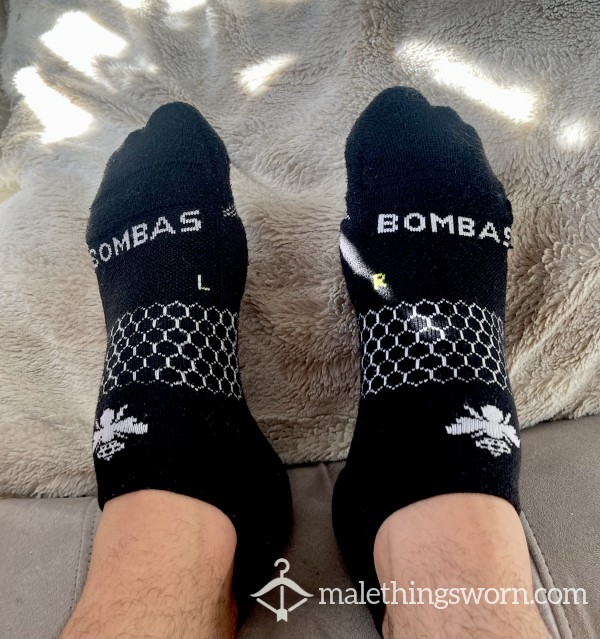 Mens Worn Black Socks