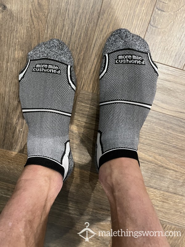 Men’s Worn Running Socks