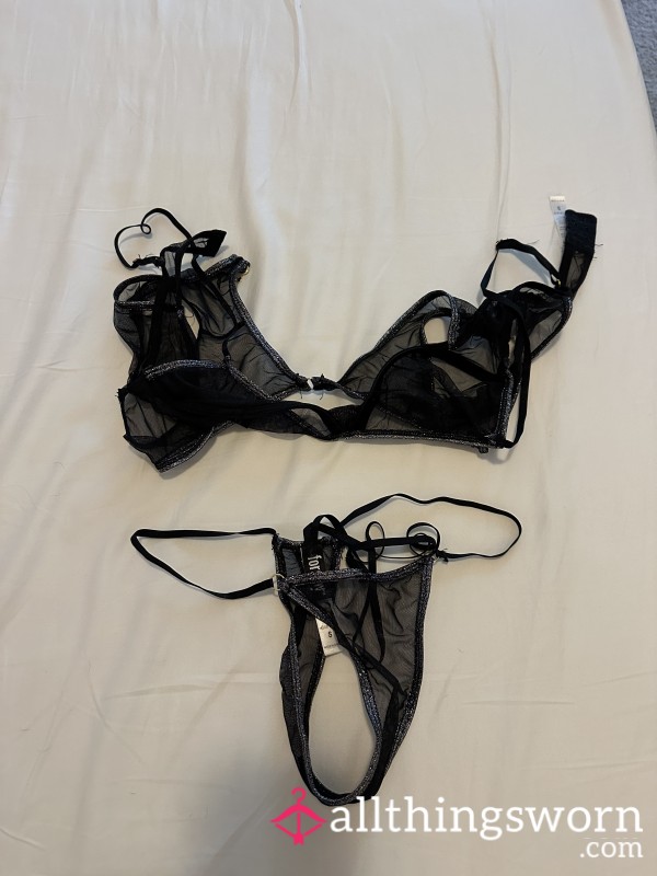 Mesh Bras Thongs Set