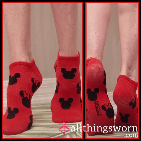 Mickey Mouse Ankle Socks 🐭