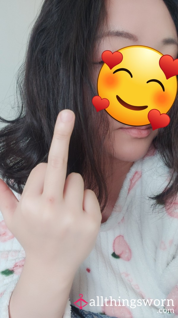 🖕Middle Finger Selfie+1 Star Review🤭