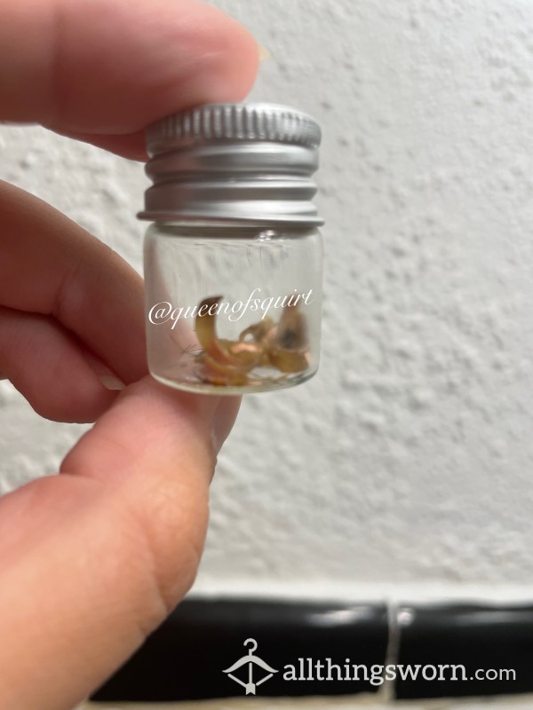 Mini Vial Of Queen's Toenails