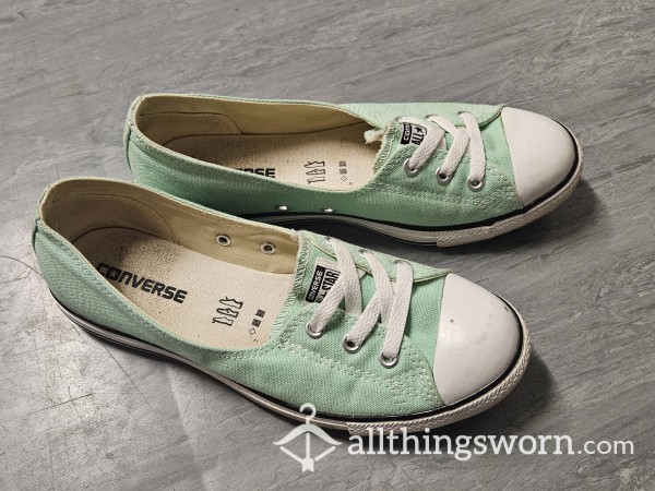 Mint Green Converse Size 6