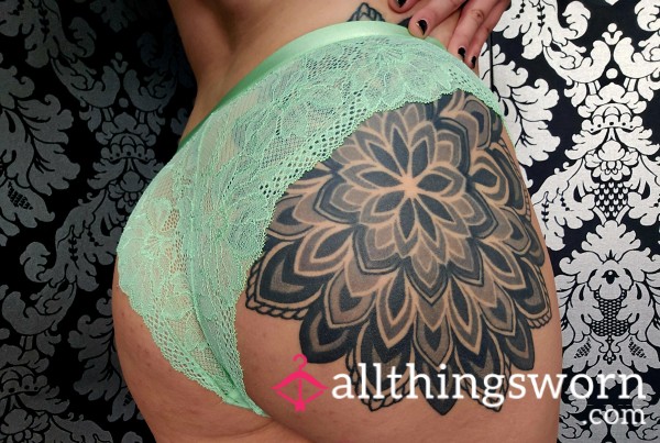 SALE Mint Green Lace Panties 💚 Size 14