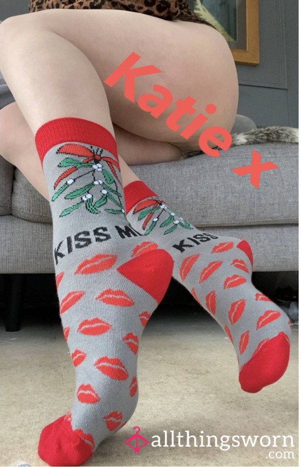 Mistletoe Kiss Me Socks