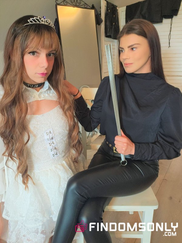 Mistress Laura And Sissy Joyce