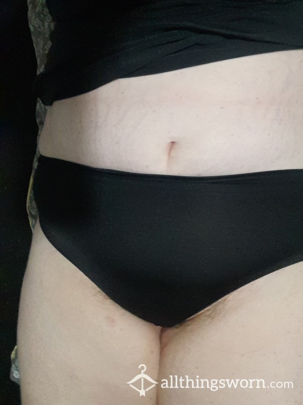 Moist Big Girl Knickers Needing A New Home