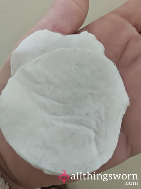 🛏️ Morning Face Grime ~ Cotton Pads With Lotion 🧴