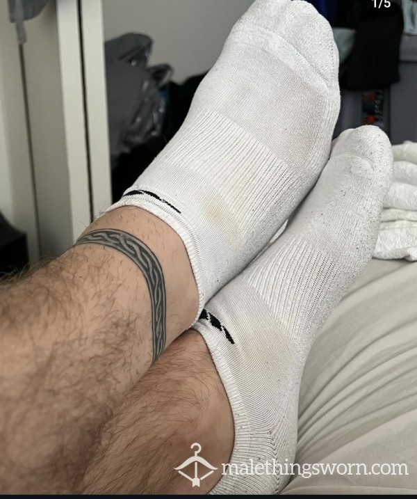 Musky Ripe Socks