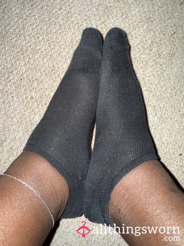 Musty Dusty Black Socks